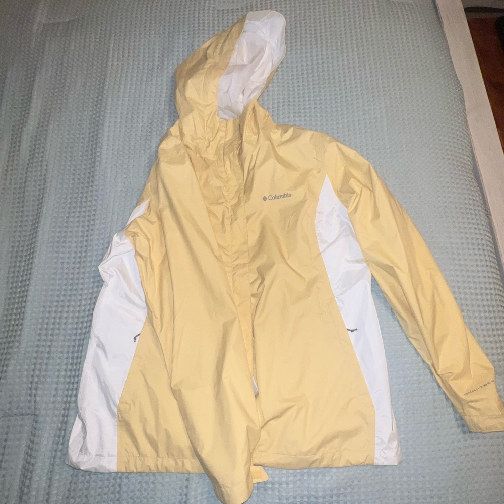 Womens Columbia rain jacket